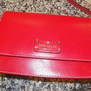 KATE SPADE BRIGHT RED SHOULDER/CROSSBODY